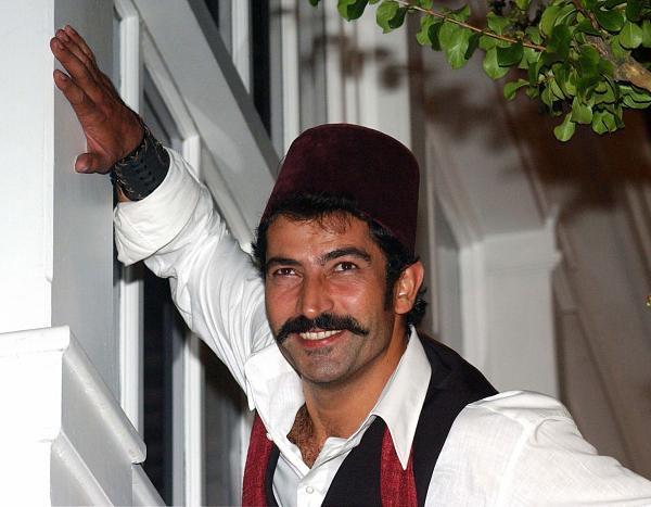 Kenan İmirzalıoğlu galerisi resim 3