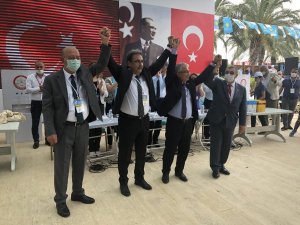 İYİ Parti Adana İl Kongresi’nde oylamaya geçildi, işte listeler