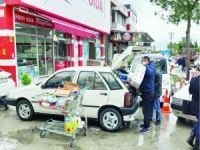 Adana’da vatandaşlar, gıda toptancılarına akın etti