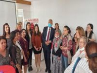 Adana Mor Dayanışma Derneğinin açılışı kadınların yoğun katılımıyla gerçekleştirildi.