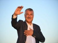 Halk Zeydan Karalar gibi liderden vazgeçmez